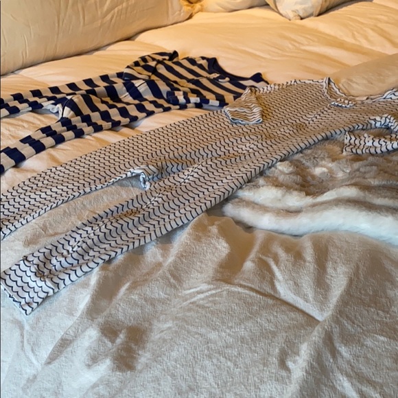 Baby Gap PJ’s 18-24 M Blue & White Waves & Stripes - Picture 5 of 8